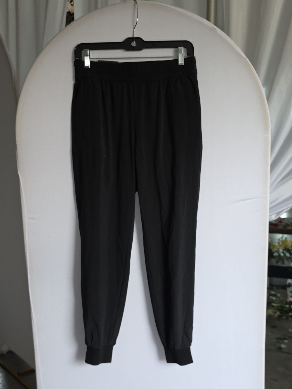 Banana Republic Black Airstretch Jogger XS NEW with Tags